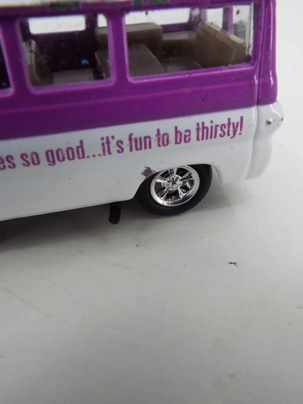 M2 Machines Die Cast 1964 Dodge A100 Camper Van #514